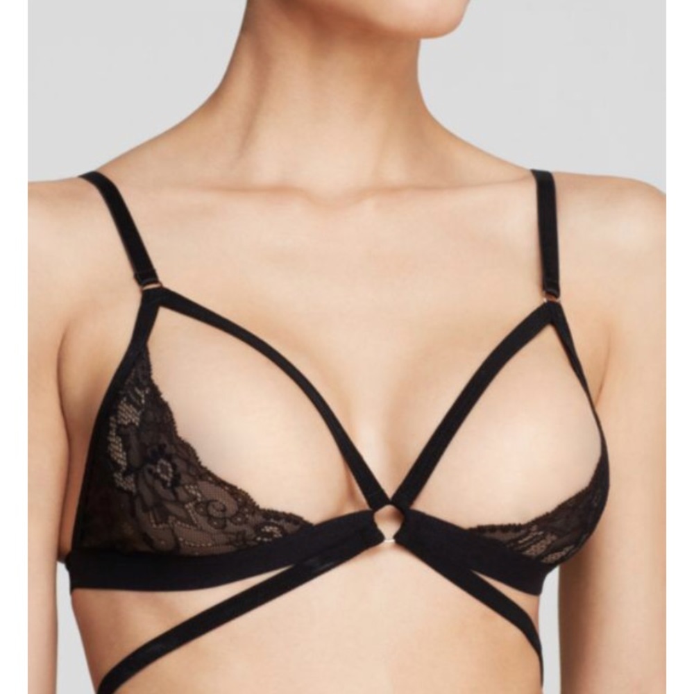 Nordstrom Honey dew elastic black lace bralette